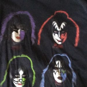 Kiss t shirt L size